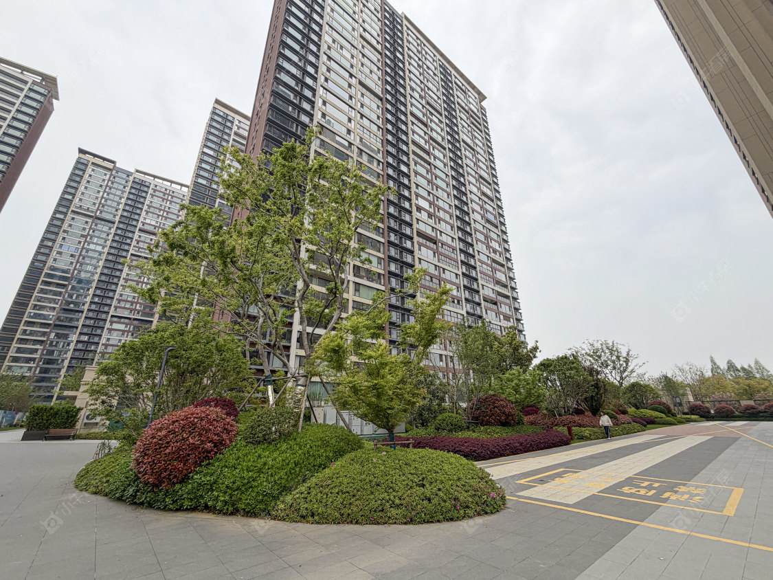 常州星河丹堤四期六区在售新楼盘实景图