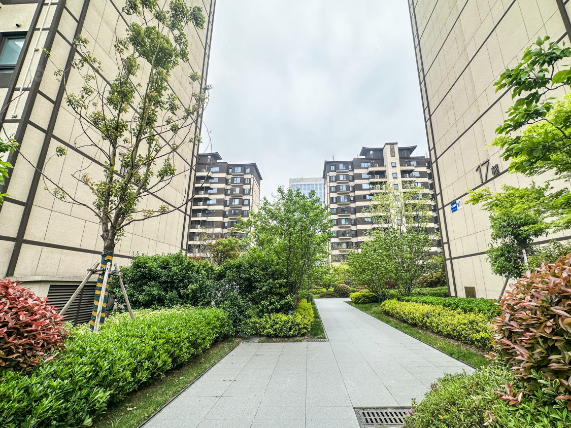 常州保利龙湖景玥府在售新楼盘实景图