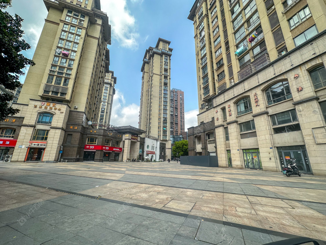 常州高成天鹅湖小区_高成天鹅湖小区实景图