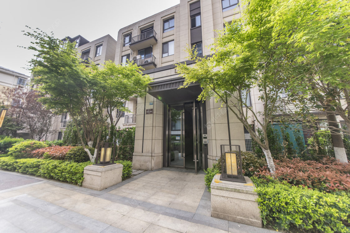 丹阳美的国宾府小区_美的国宾府小区实景图