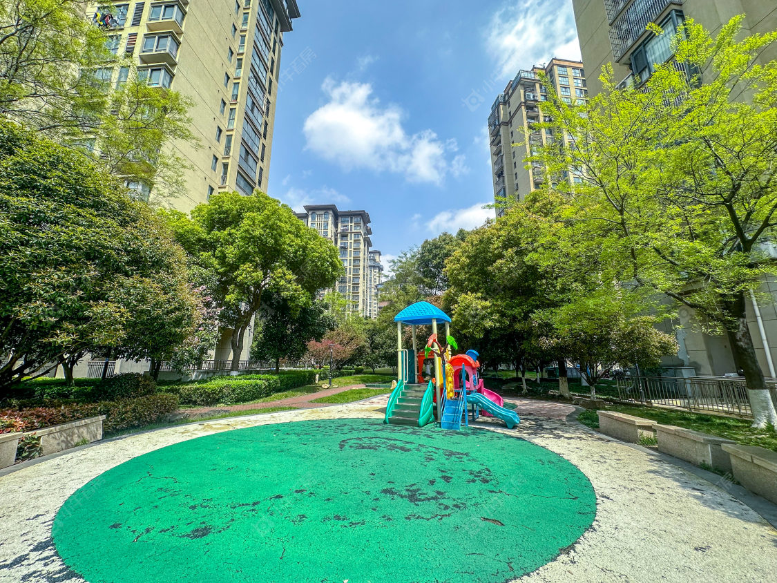 常州高成天鹅湖小区_高成天鹅湖小区实景图