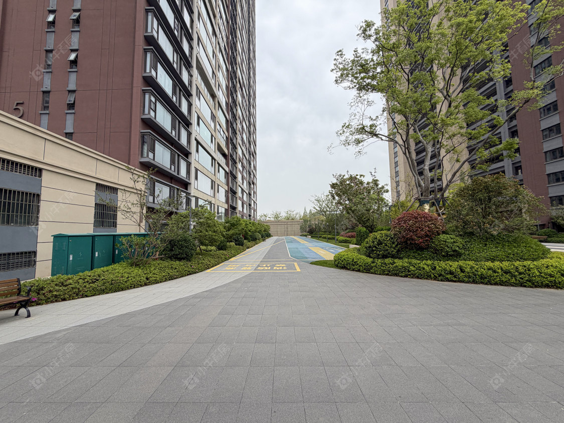 常州星河丹堤四期六区在售新楼盘实景图